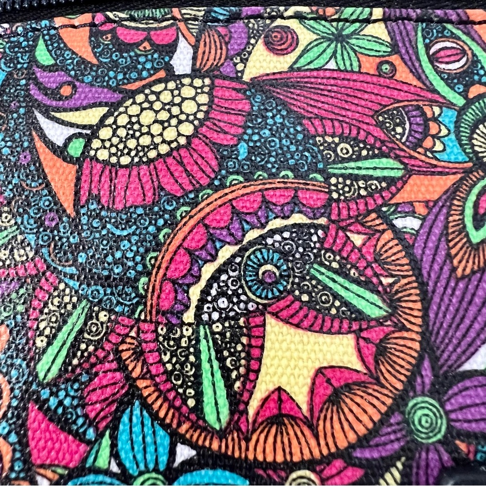 ๐ SAKROOTS ARTIST CIRCLE CROSSBODY BAG IN RAINBOW SPIRIT DESERT NWOT - Picture 4 of 10